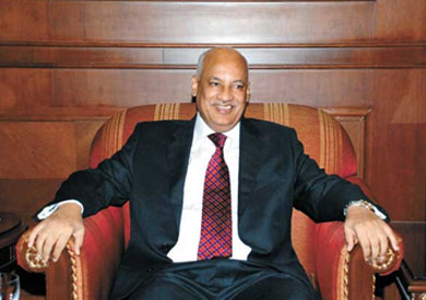 السفير المصري بالكويت عبد الكريم سليمان